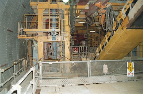 akihaS-5