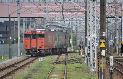 taka-10