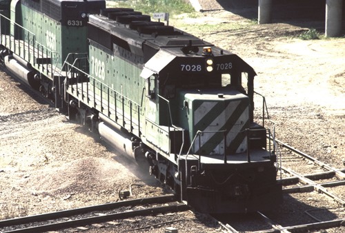 BN7028-2