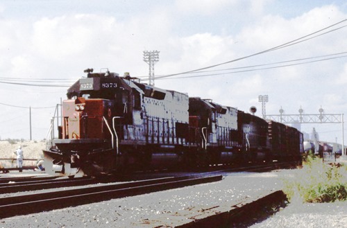 CB8373_SD40