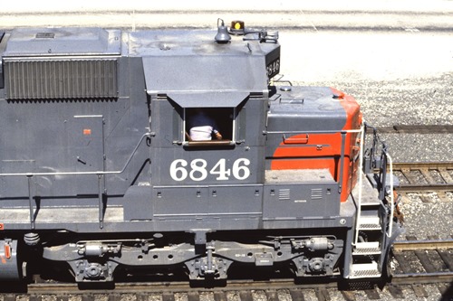 SP6846-4